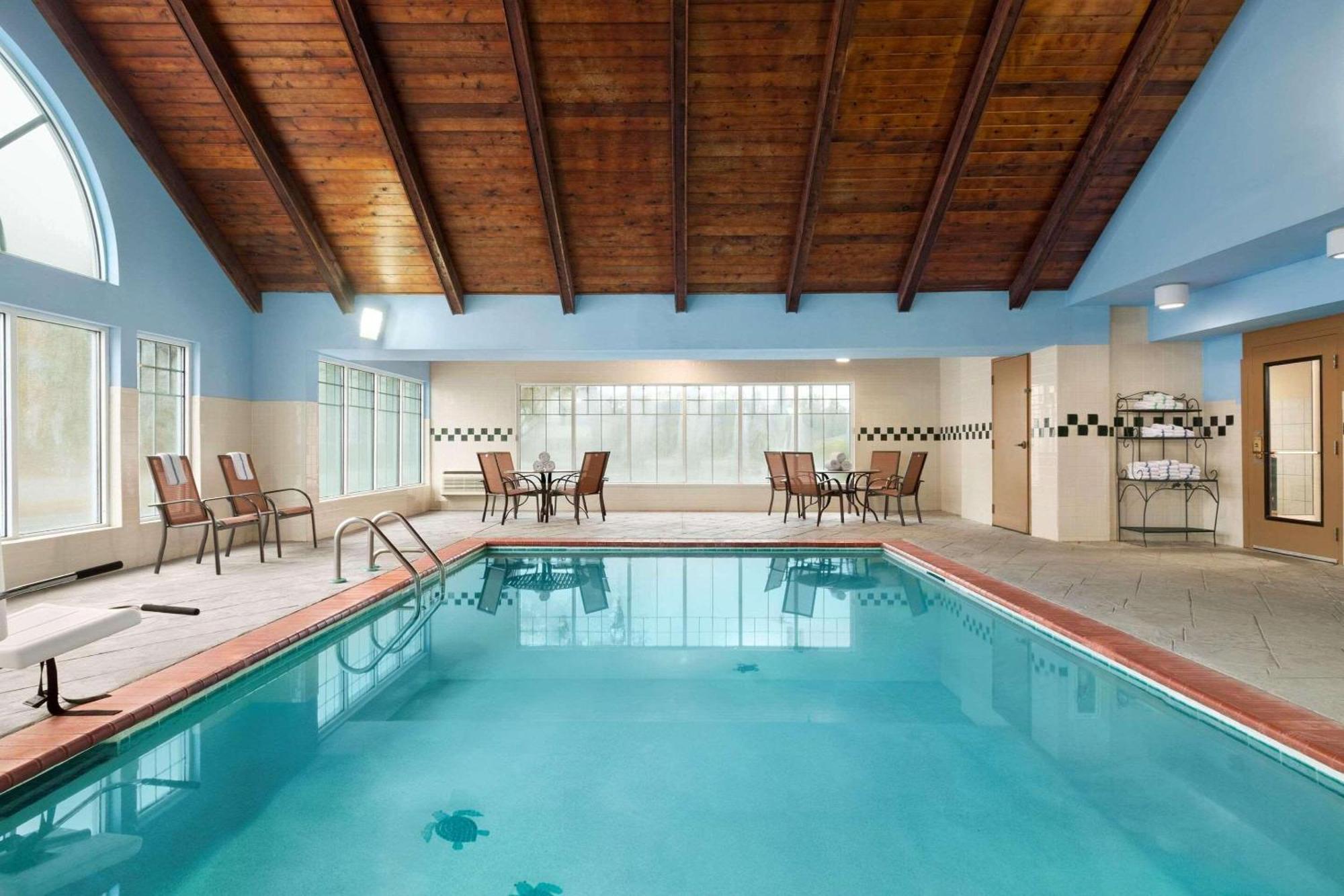 Country Inn & Suites By Radisson, Savannah I-95 North, Ga Port Wentworth Buitenkant foto